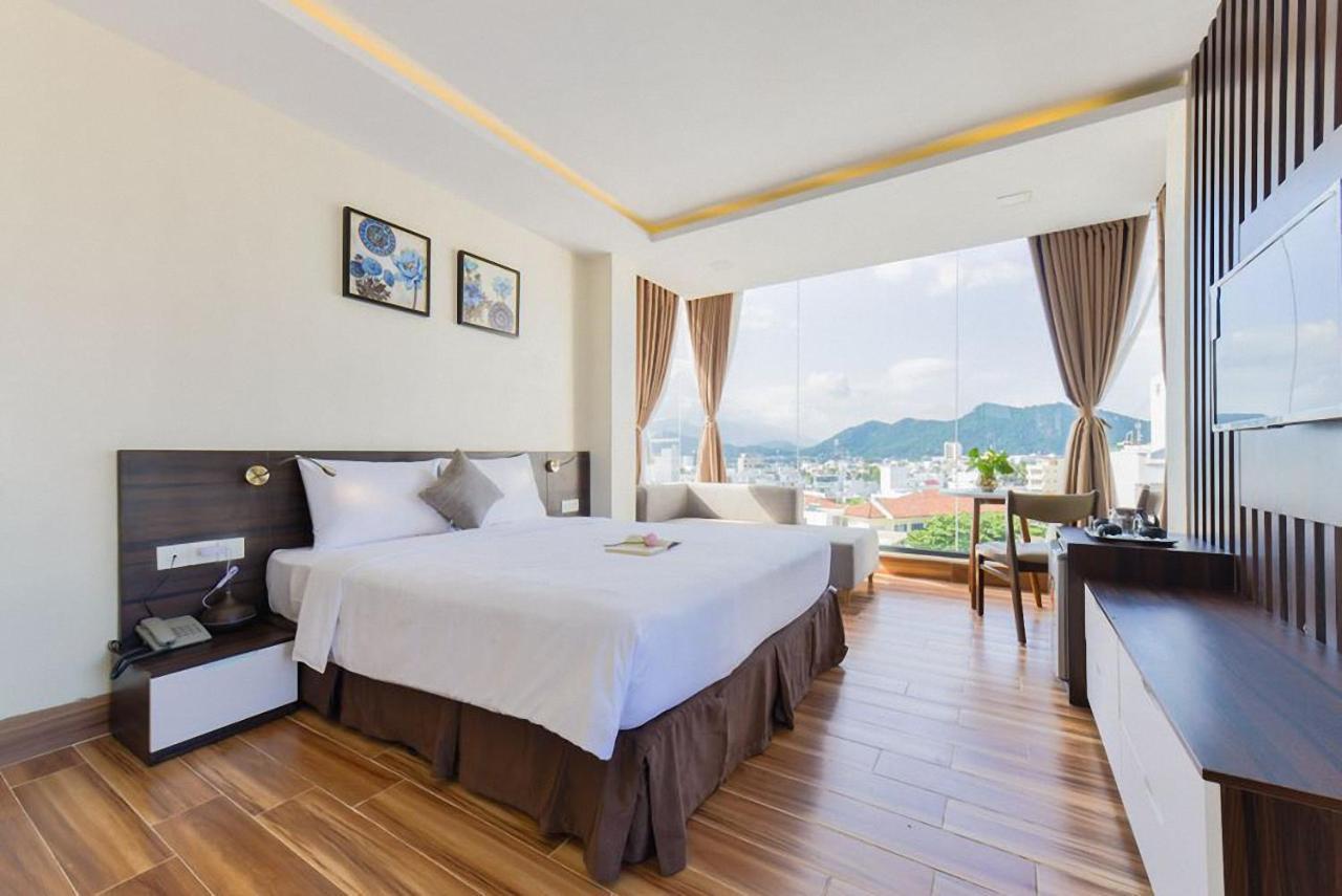เยน วัง โฮเต็ล แอนด์ อพาร์ตเมนต์ Hotel ญาจาง ภายนอก รูปภาพ